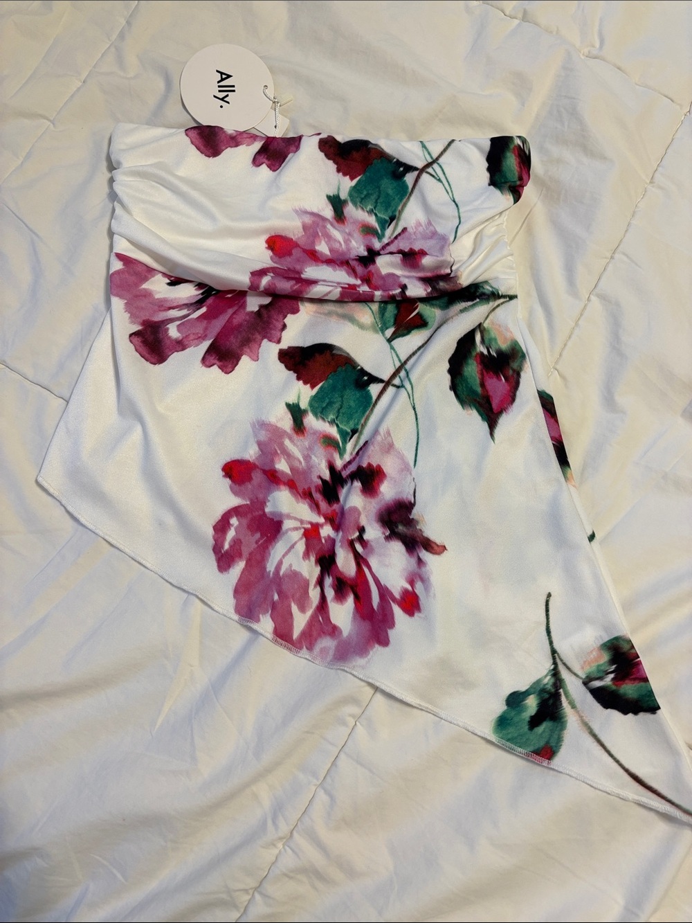 Ally Fashion White Floral Strapless Asymmetric Top